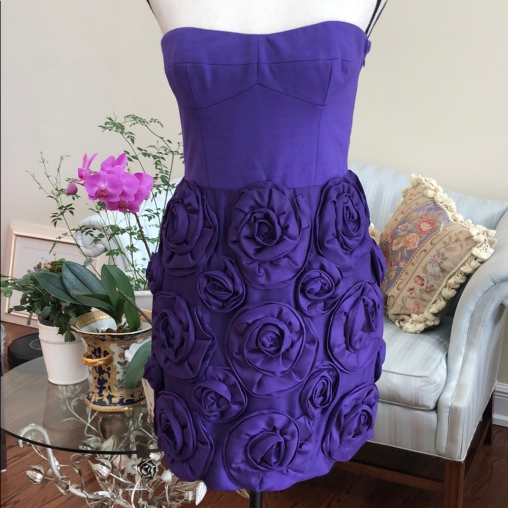 Stunning purple strapless dress w rosettes. --  Size 8 -  New with Tags